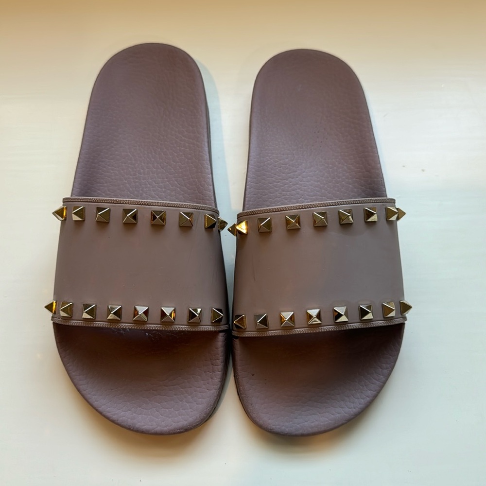 Authentic Valentino Garavani slides, EUC